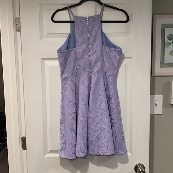 Francesca’s dress lace lilac M - Picture 4 of 5